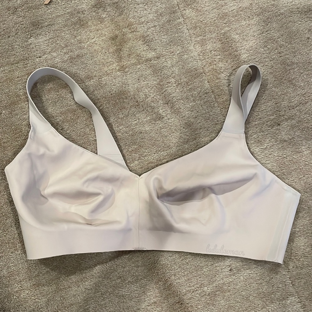 Lululemon like nothing bra 36C nude